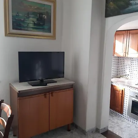 Castaldi شقة *